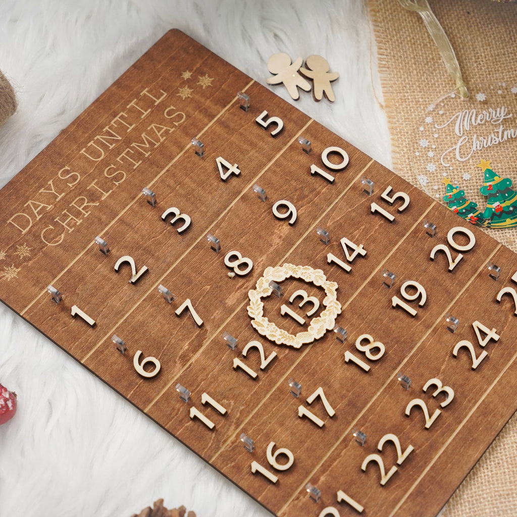 CHRISTMAS COUNTDOWN HANGING SIGN