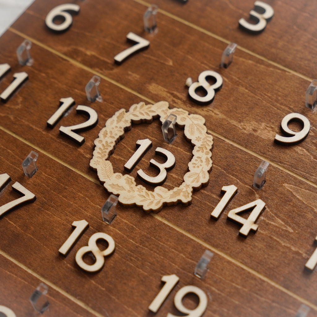 CHRISTMAS COUNTDOWN HANGING SIGN